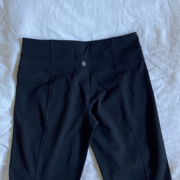 Lululemon Black Flare Leggings - 6 regular - Picture 4 of 4